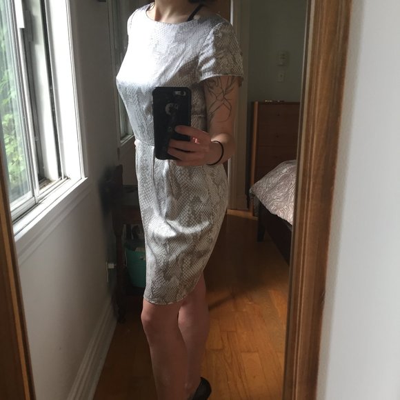 GUESS by Marciano Snake Print Dress - Picture 6 of 7